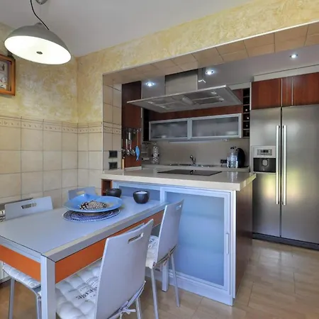 Neferu Holiday home *